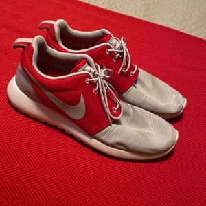 Nike Roshe Shoes